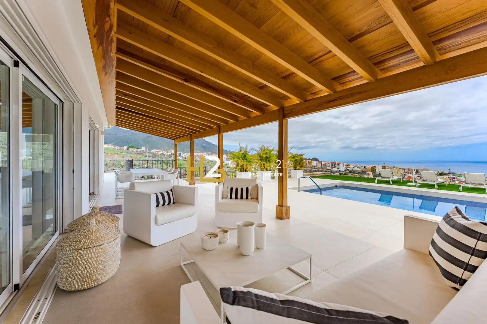Houses for sale in Casco Urbano