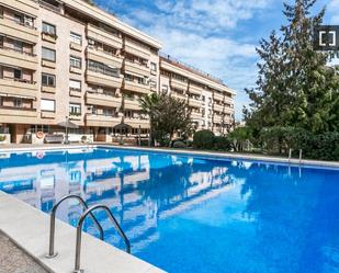 Swimming pool of Flat to rent in  Barcelona Capital  with Air Conditioner, Heating and Furnished