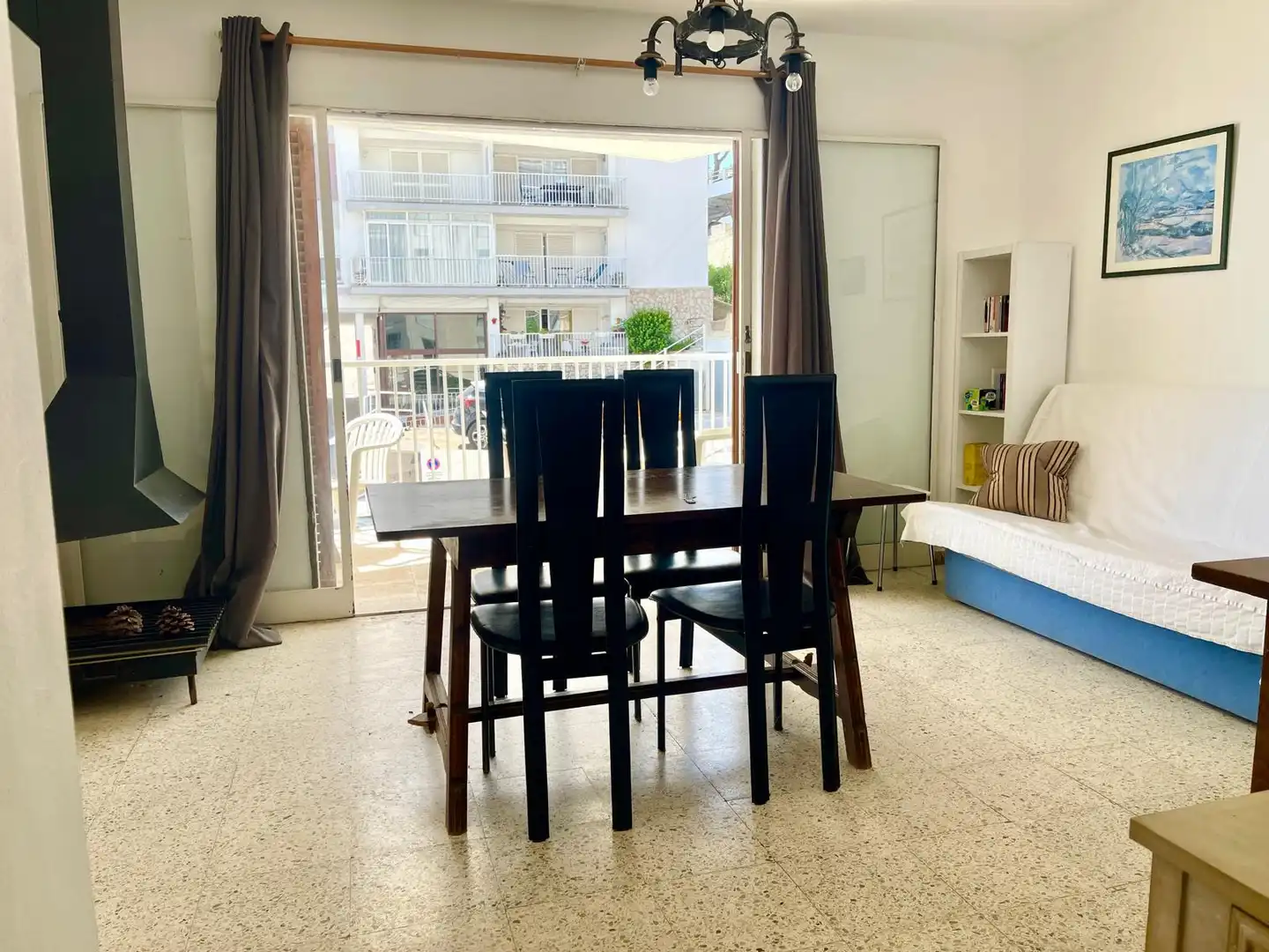 Comedor de Piso en venta en Roses con Terraza, Amueblado y Piscina comunitaria