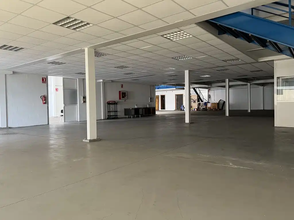 Industriegebäude zur Miete in Rúa dos Transportes 177, imagen 17
