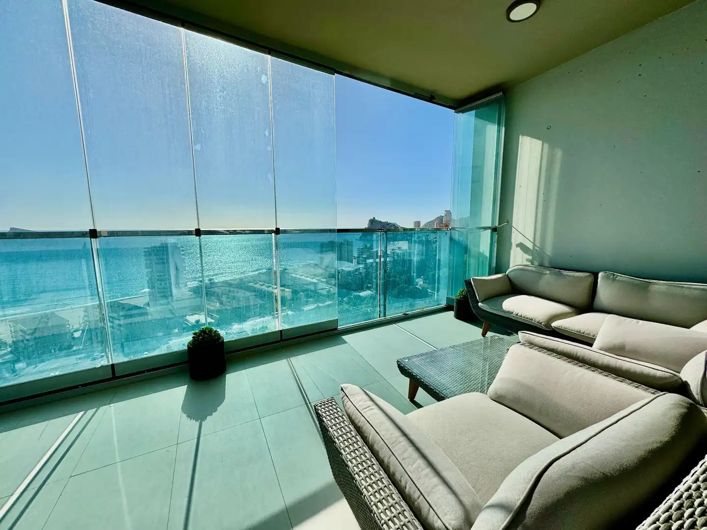 Apartamento con piscina en venta en Playa de Poniente, imagen 3