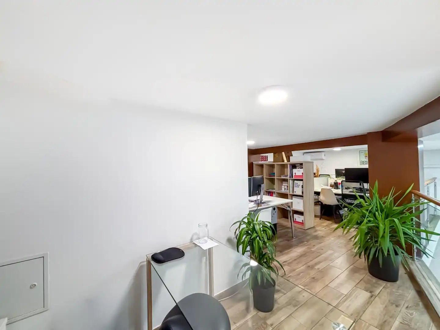 Office for rent in Pla - Carolinas