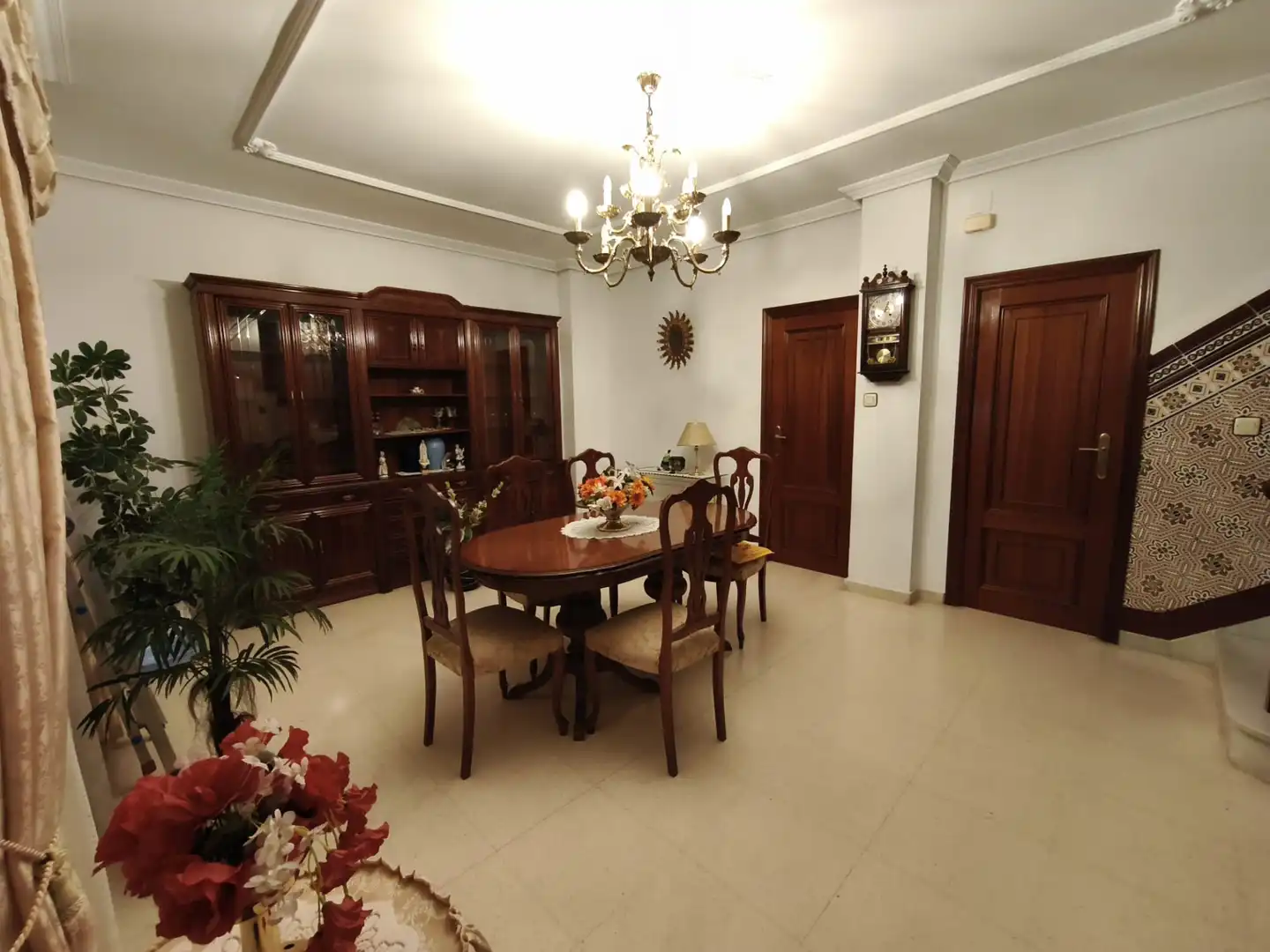 Comedor de Casa o chalet en venta en Sevilla con Terraza, Trastero y Amueblado