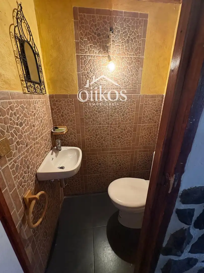 Baño de Casa adosada en venta en Salamanca con Calefacción y Balcón