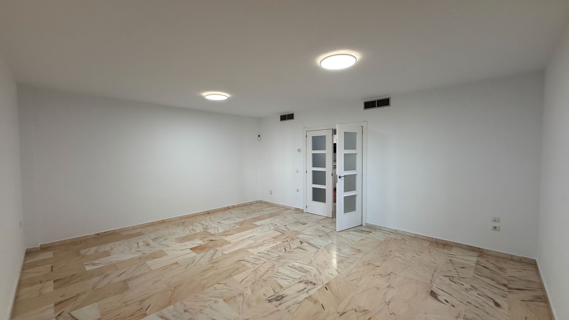 Flat to rent in Benalmádena  with Air Conditioner, Heating and Terrace