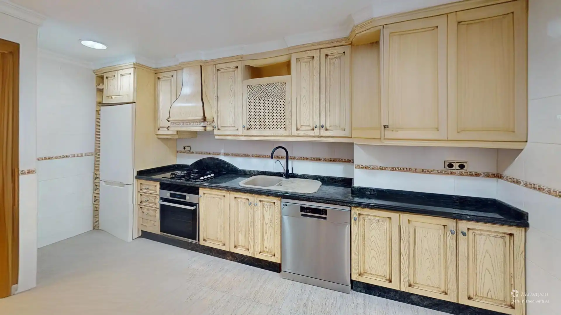Cocina de Piso en venta en Elche / Elx con Aire acondicionado, Amueblado y Balcón