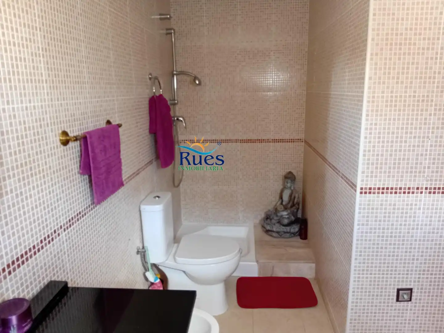 Badezimmer von Einfamilien-Reihenhaus zum Verkauf in Torreblanca mit Terrasse, Balkon und Gemeinschaftspool