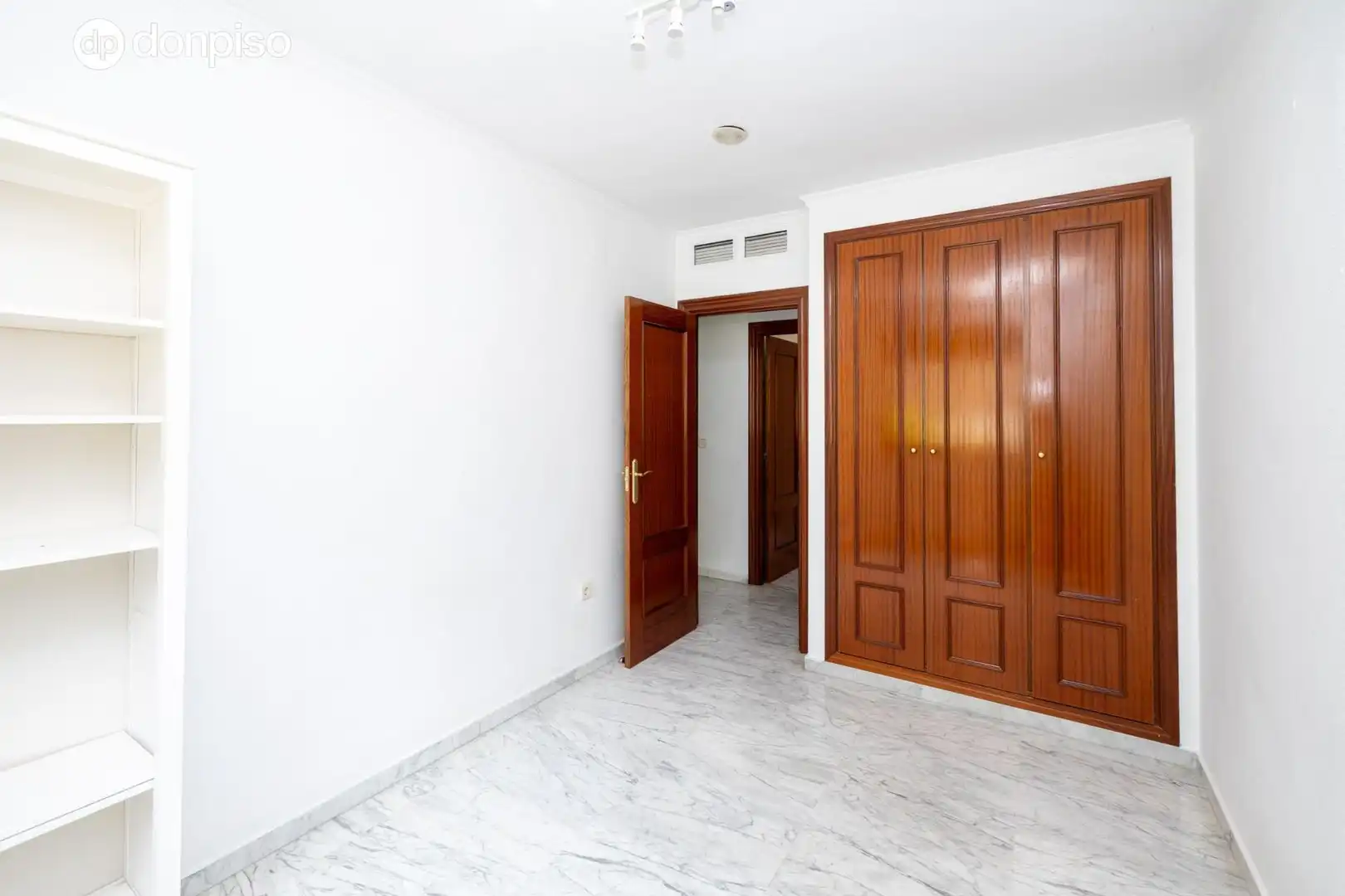 Wohnung zum Verkauf in Granada