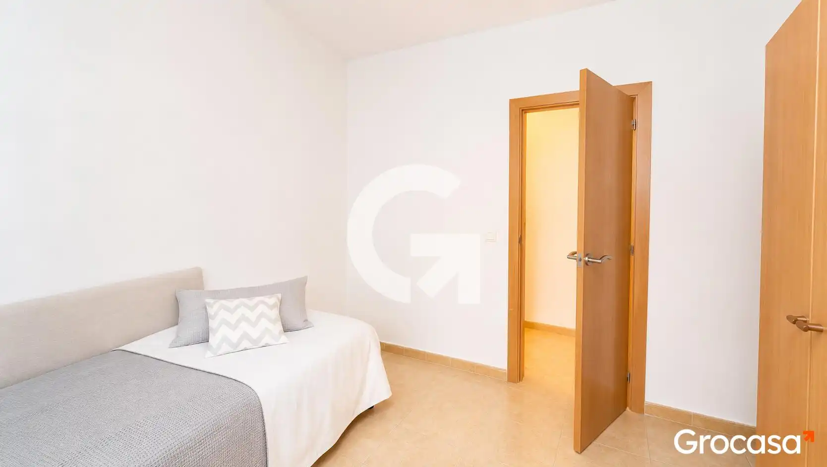 Schlafzimmer von Wohnung zum Verkauf in Vilanova i la Geltrú mit Klimaanlage, Terrasse und Ofen