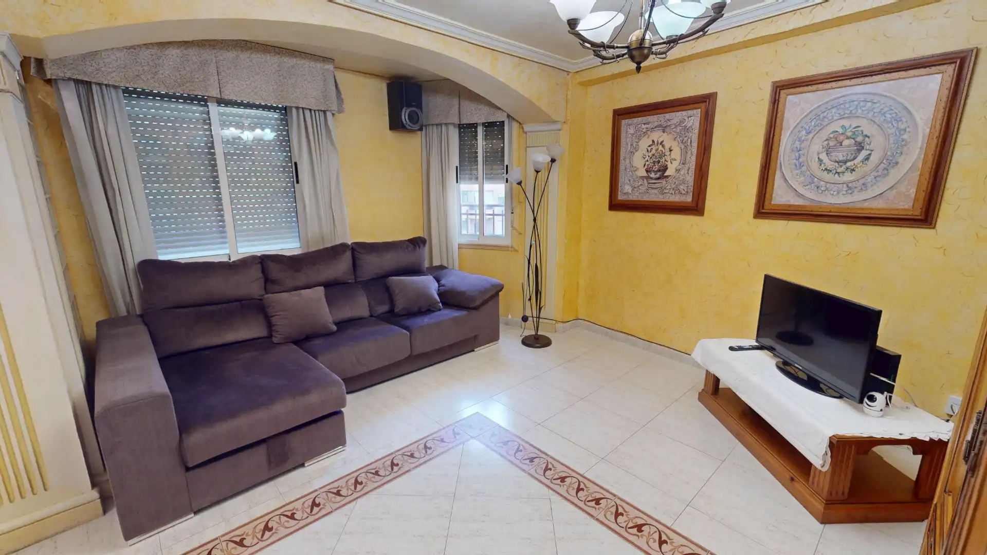 Sala d'estar de Pis en venda en Crevillent amb Moblat