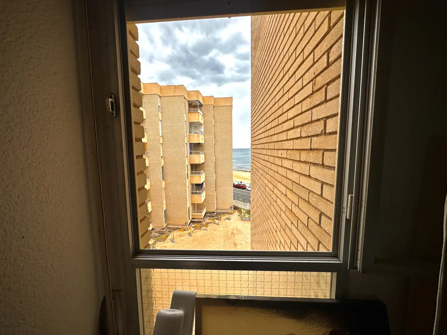 Dormitori de Pis de lloguer en Torrevieja amb Terrassa, Moblat i Forn