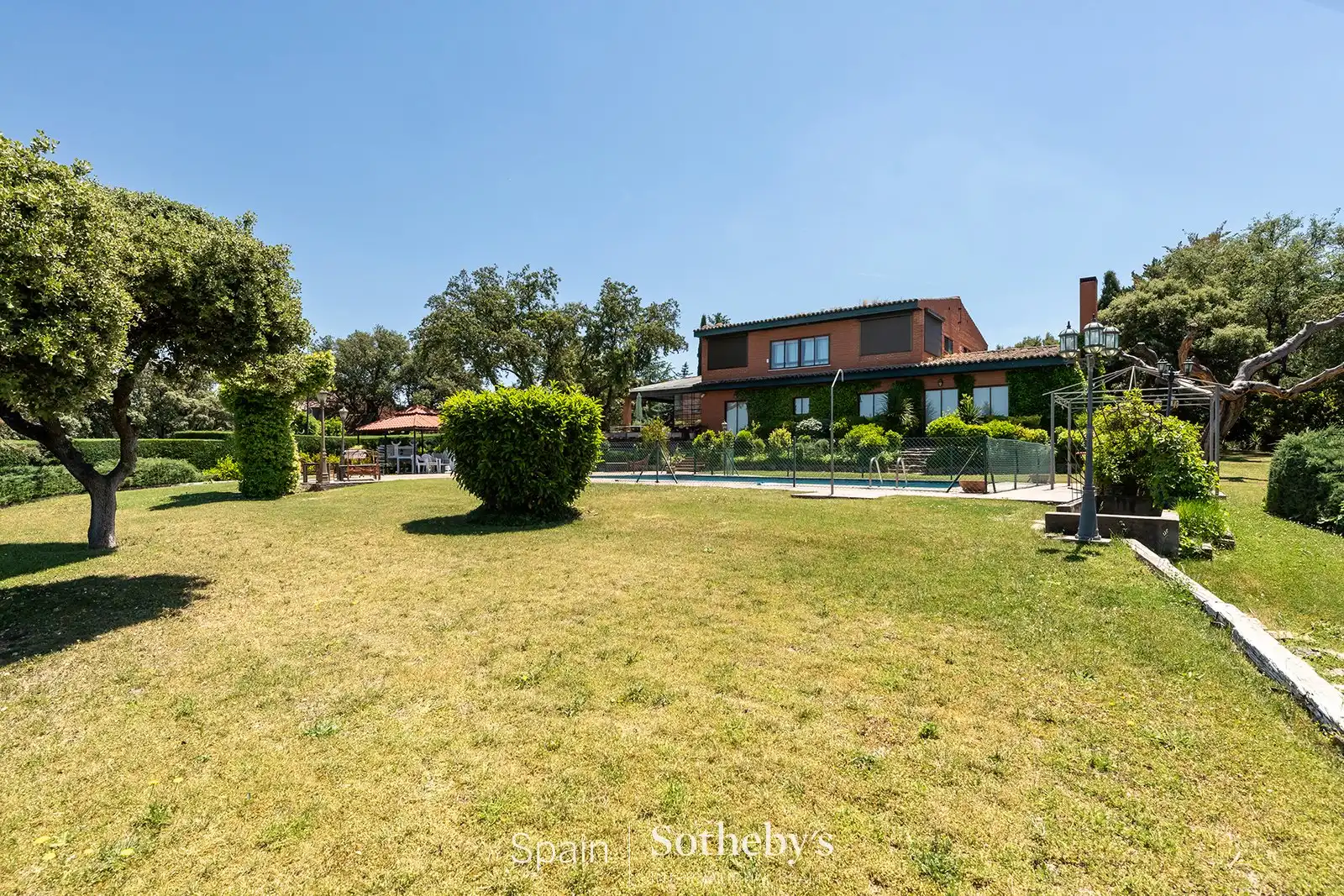 House with pool for sale in Rodano 2, imagen 29