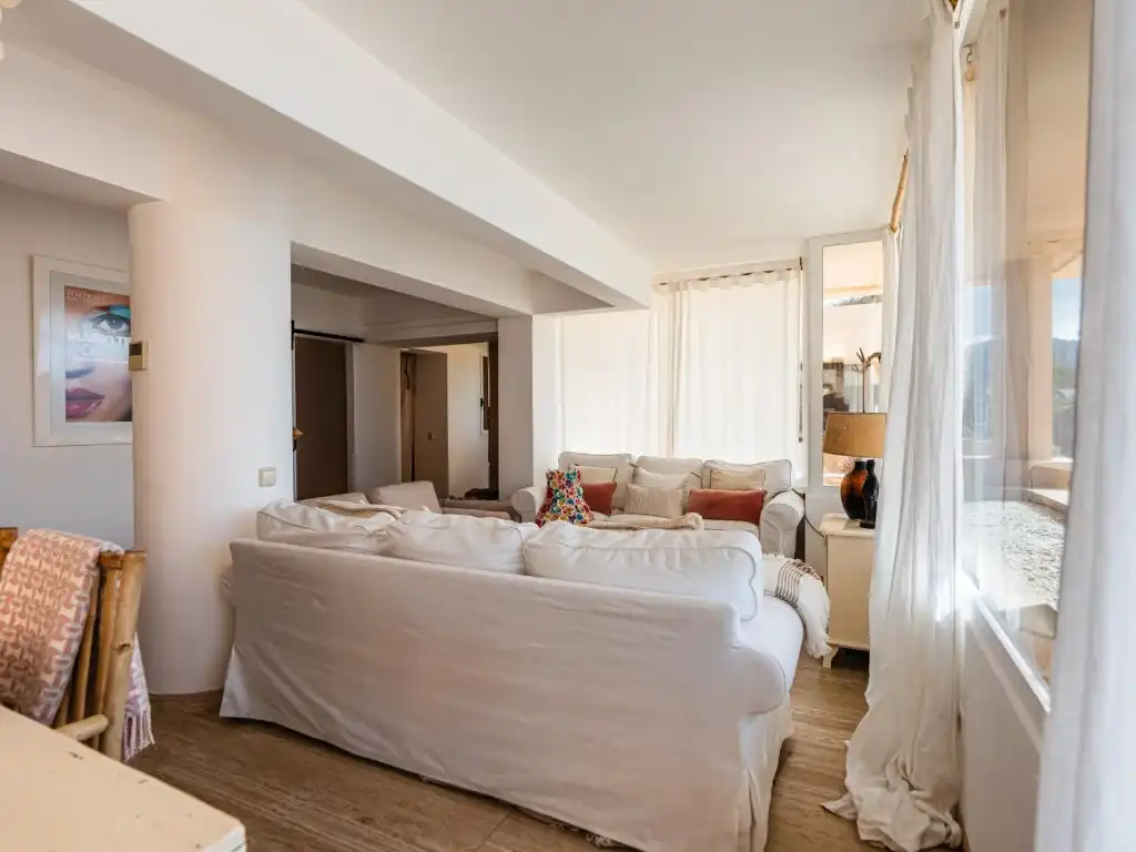 Sala de estar de Apartamento en venta en Sant Josep de sa Talaia con Calefacción y Jardín privado