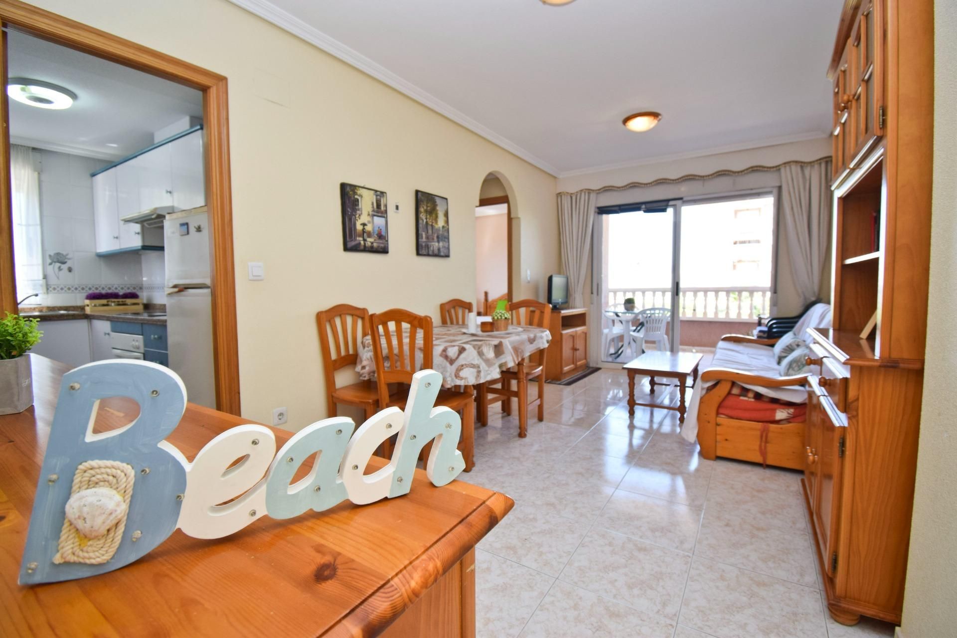 Dormitori de Apartament en venda en Santa Pola amb Terrassa, Balcó i Piscina comunitària