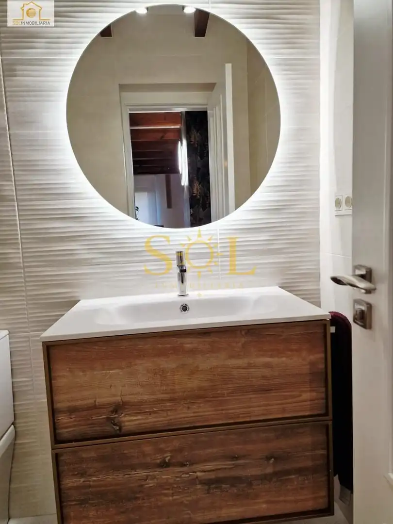 Baño de Casa o chalet en venta en Villaquilambre con Calefacción, Jardín privado y Parquet