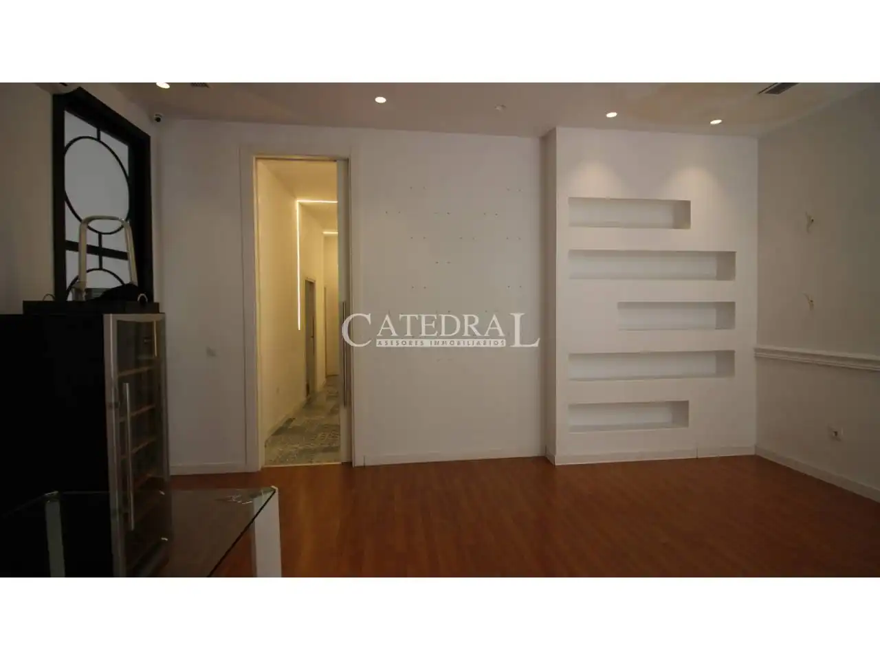 Commercial properties for rent in Sevilla  with Air Conditioner