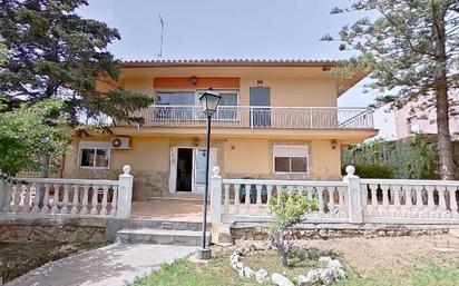 Exterior view of House or chalet for sale in Chiva  with Air Conditioner, Heating and Private garden