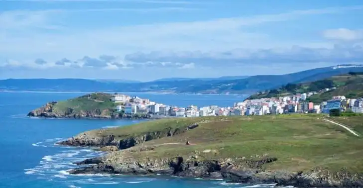 Maisonette zur Miete in Calle Emilio González López, Malpica de Bergantiños