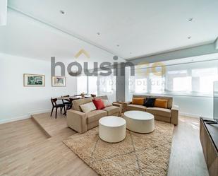 Living room of Flat to rent in  Madrid Capital  with Air Conditioner, Heating and Terrace