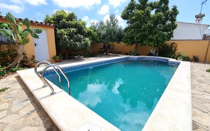 Swimming pool of House or chalet for sale in Chiclana de la Frontera  with Private garden, Terrace and Swimming Pool
