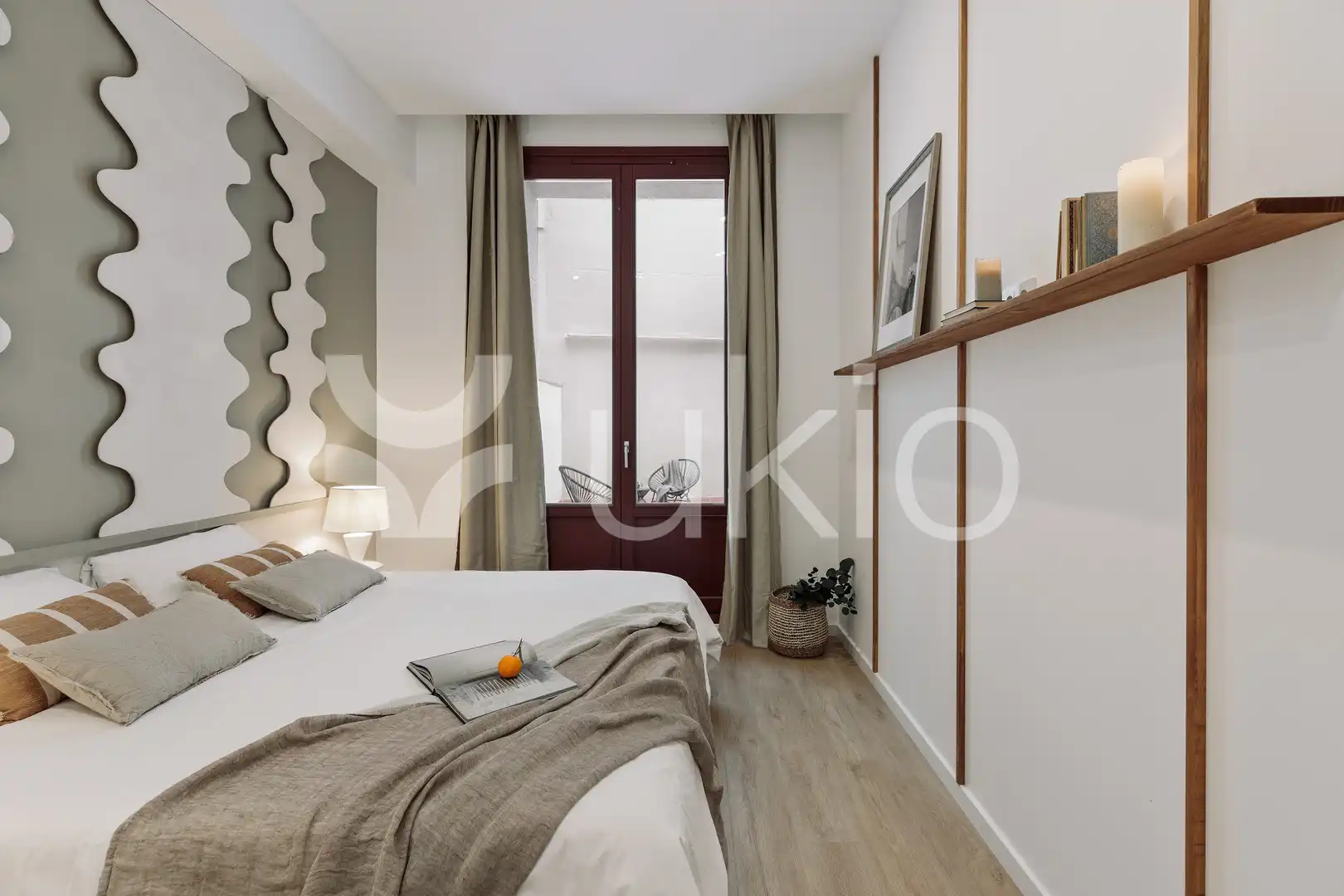 Schlafzimmer von Wohnungen zur Miete in Barcelona mit Klimaanlage, Heizung und Terrasse
