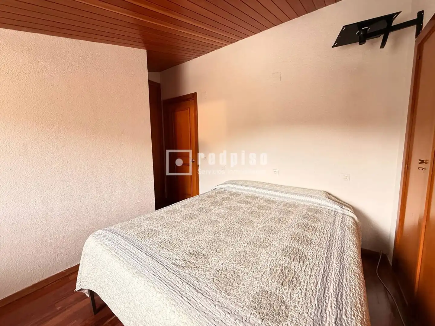 Habitación de Piso en venta en El Espinar con Calefacción, Jardín privado y Parquet