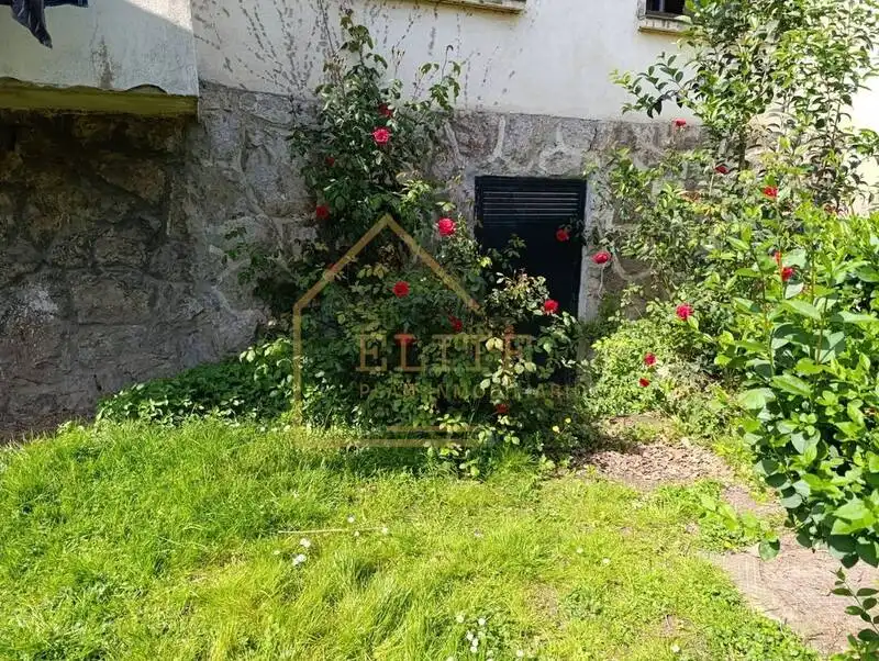 Jardín de Piso en venta en Santurtzi  con Calefacción, Parquet y Trastero
