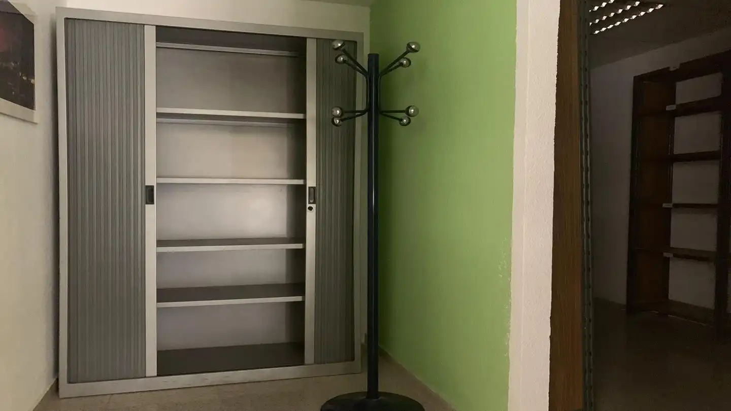 Büro zur Miete in Benidorm mit Klimaanlage und Möbliert