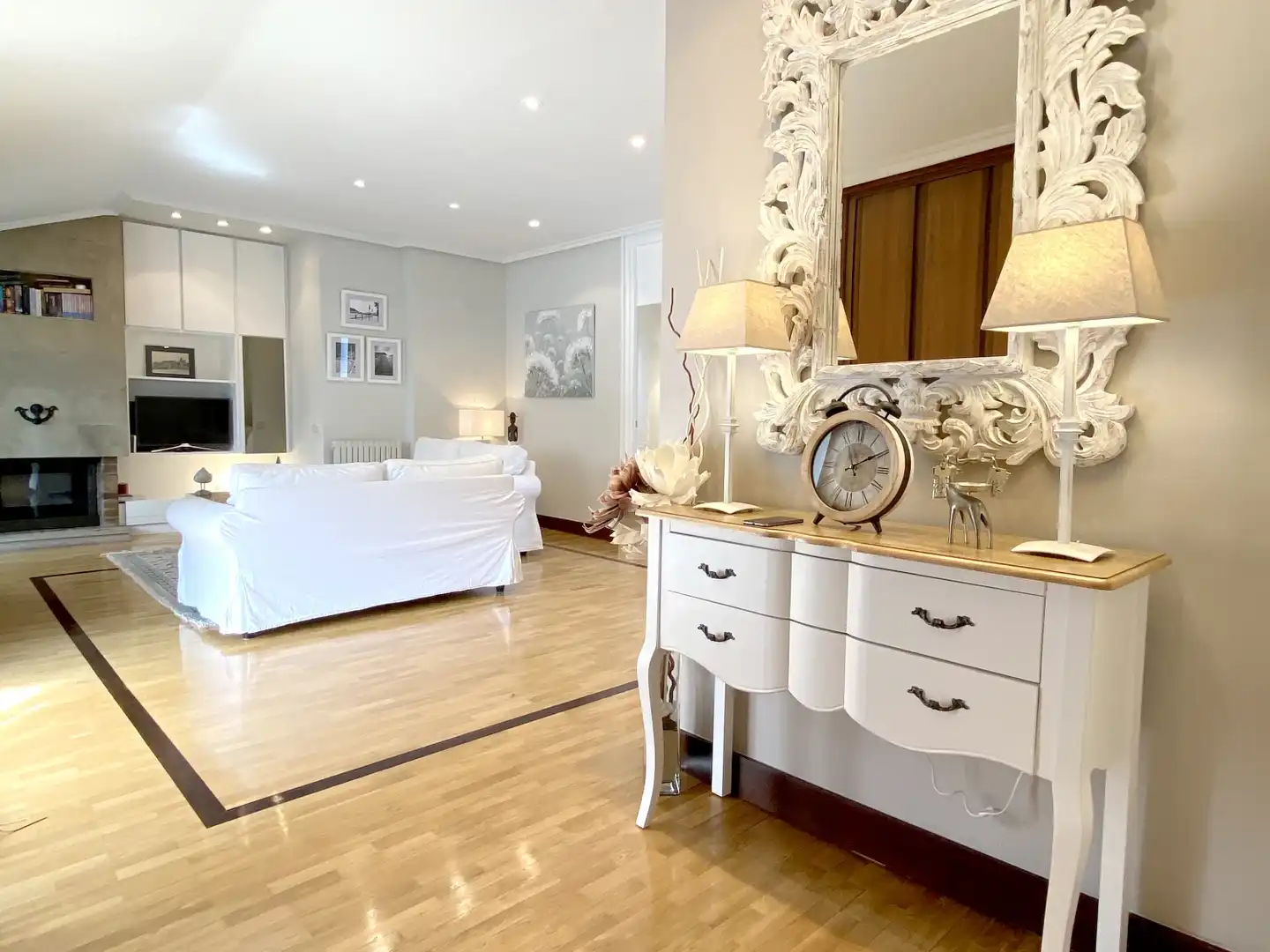 Wohnzimmer von Dachboden zur Miete in Donostia - San Sebastián  mit Terrasse, Möbliert und Waschmaschine