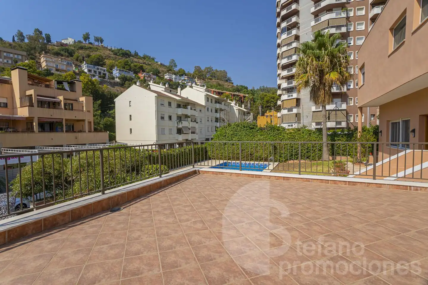 Exterior view of Houses for sale in Málaga  with Air Conditioner, Private garden and Terrace