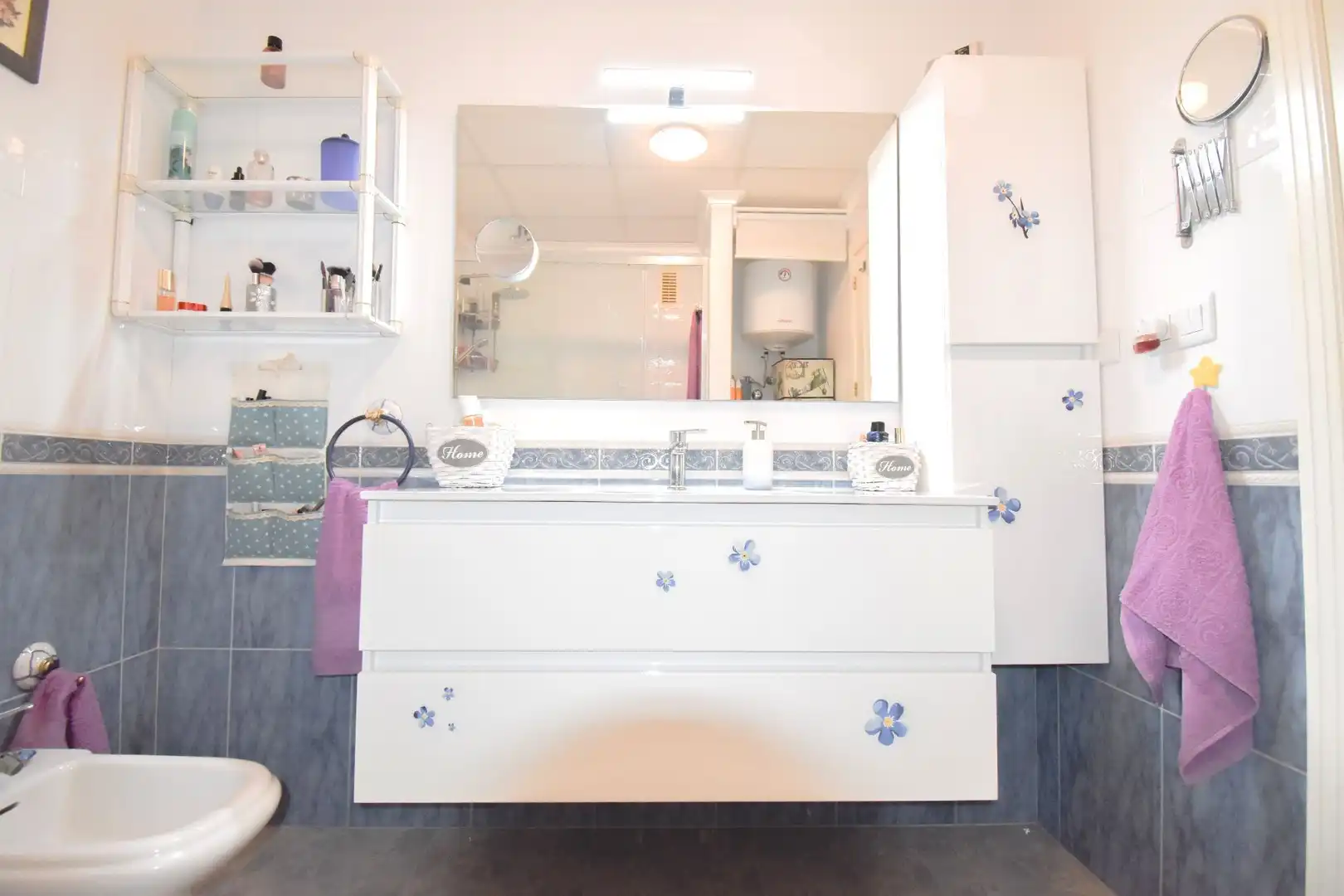 Baño de Apartamento de alquiler en Santa Pola con Aire acondicionado, Calefacción y Terraza