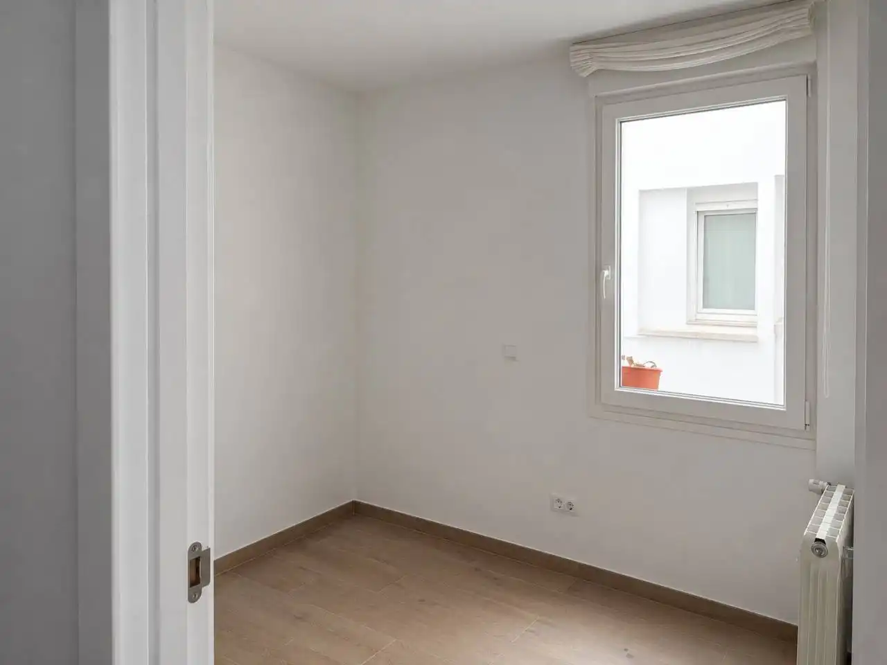 Bedroom of Attic for rent in Santander  with Heating and Terrace