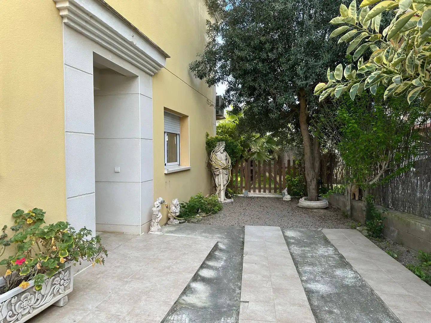 Casa a schiera con terrazza in vendita a Carrer de Vallbona, imagen 27