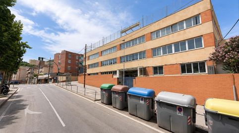 Foto 2 von Residential zum Verkauf in Guinardera, Santa Coloma de Gramenet