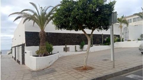 Foto 2 de Apartamento en venta en Puerto del Carmen, Tías