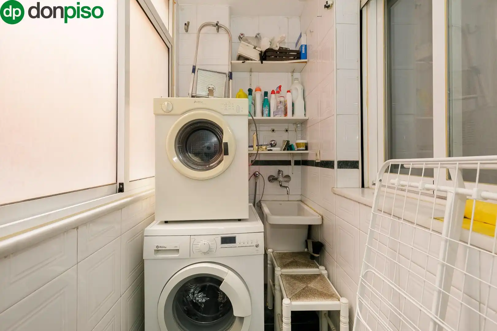 Bedroom of Flat for sale in Granada  with Air Conditioner, Heating and Terrace