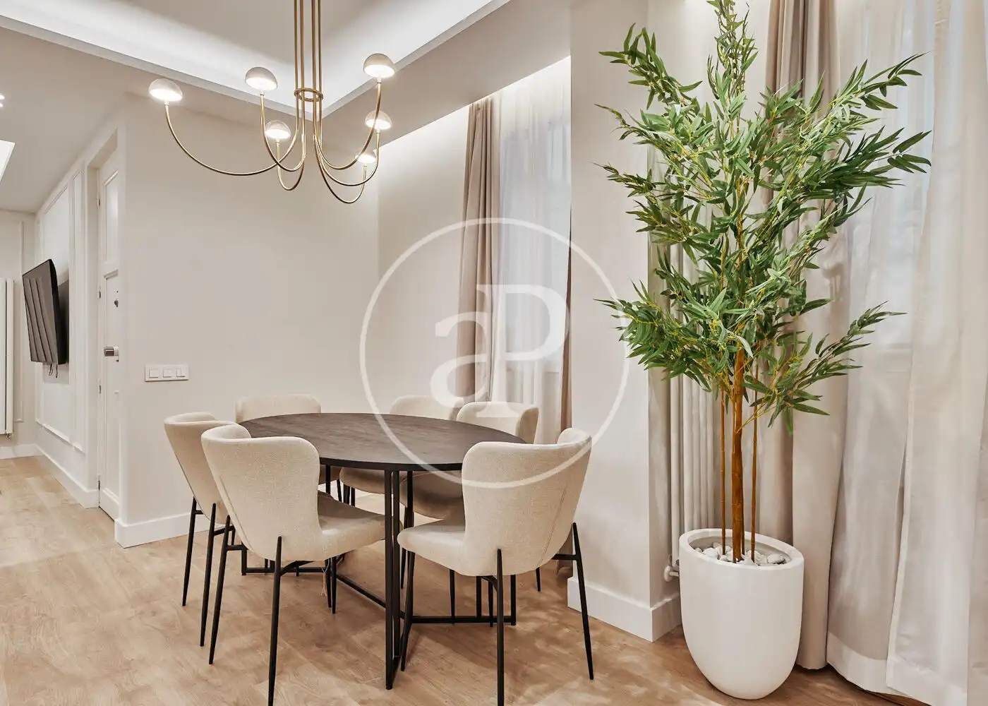 Comedor de Piso en venta en Madrid con Aire acondicionado, Calefacción y Amueblado