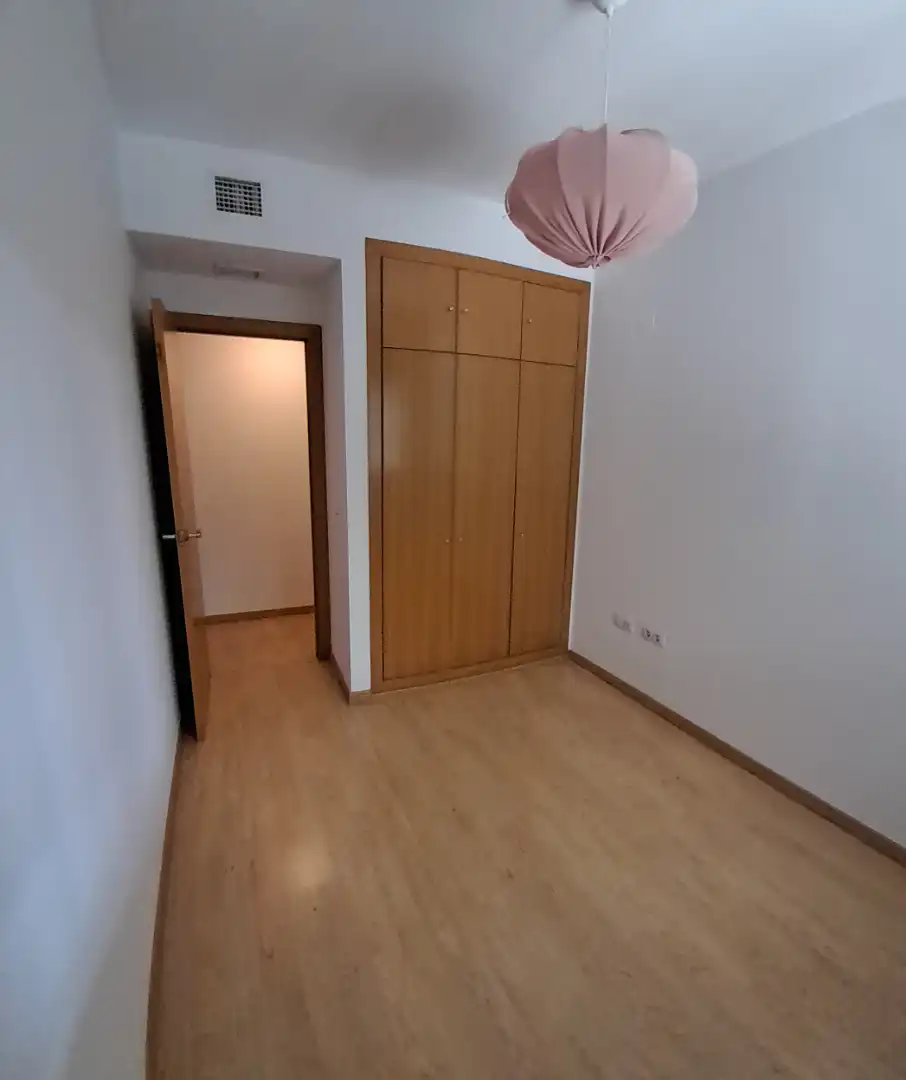 Bedroom of Flat for rent in Mairena del Aljarafe  with Air Conditioner and Community pool