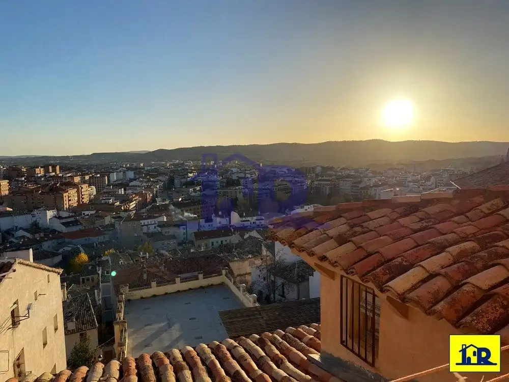 Vista exterior de Pis en venda en Cuenca