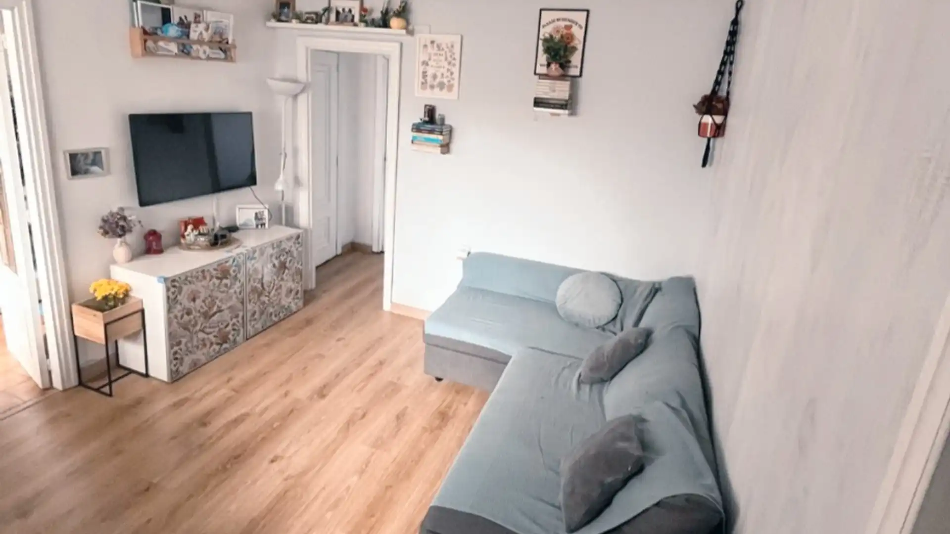 Living room of Flat for sale in  Valencia Capital  with Air Conditioner and Balcony