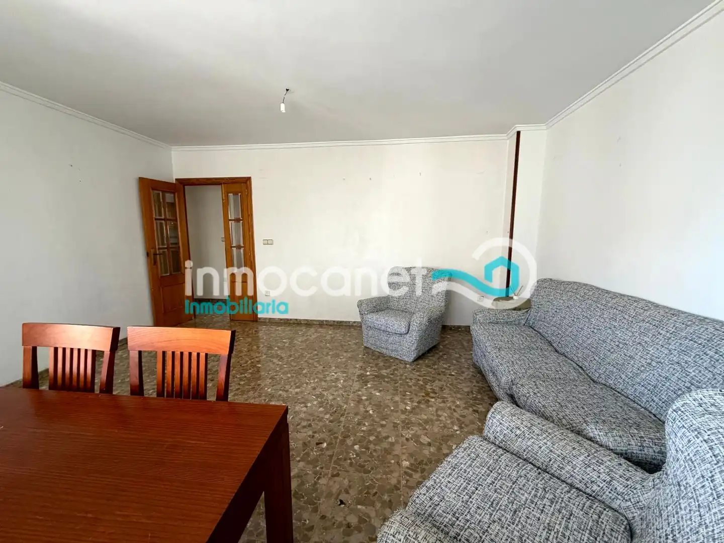 Apartamento en venta en Oliva con Balcón