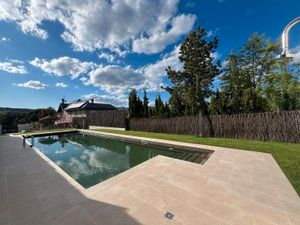Piscina de Casa o chalet de alquiler en Torrelodones con Aire acondicionado, Calefacción y Jardín privado