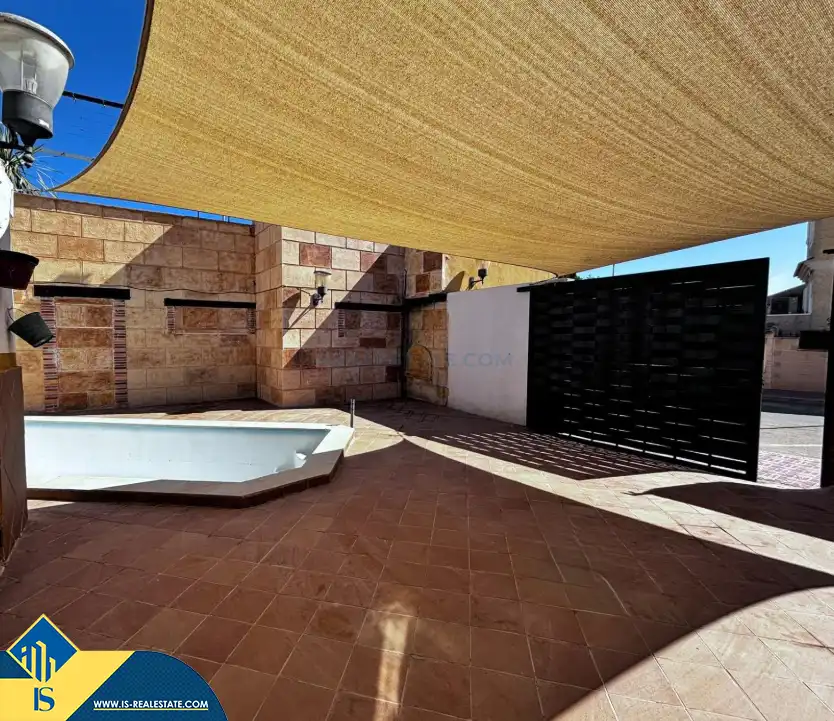 Chalet con piscina en venta en Los Balcones - Los Altos, imagen 16