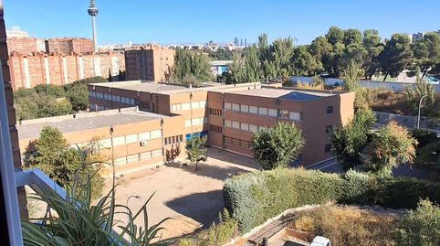 Foto 4 de Dúplex en venda a Media Legua, Madrid Capital