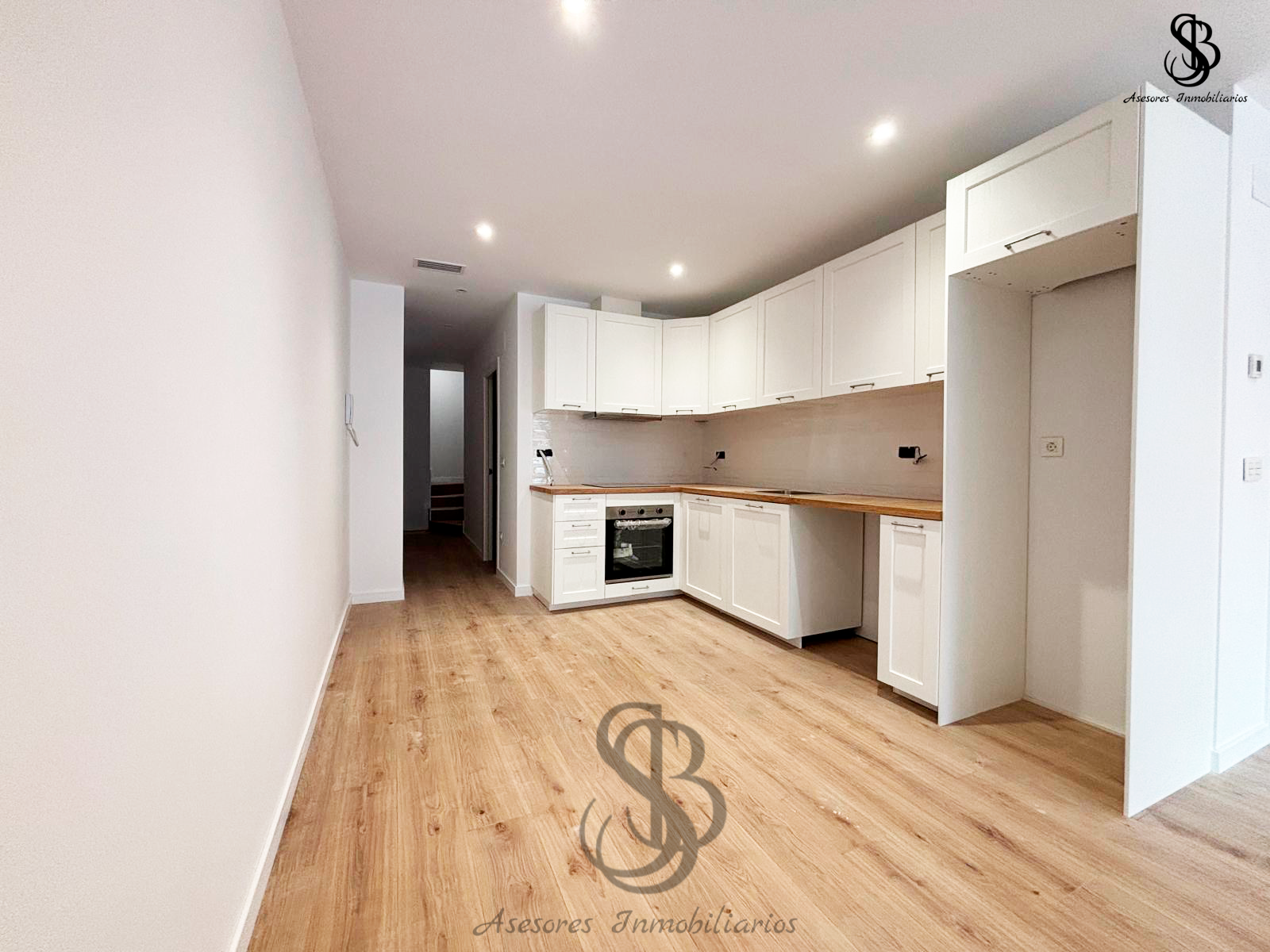 Flat for sale in N-340, 44, Centro