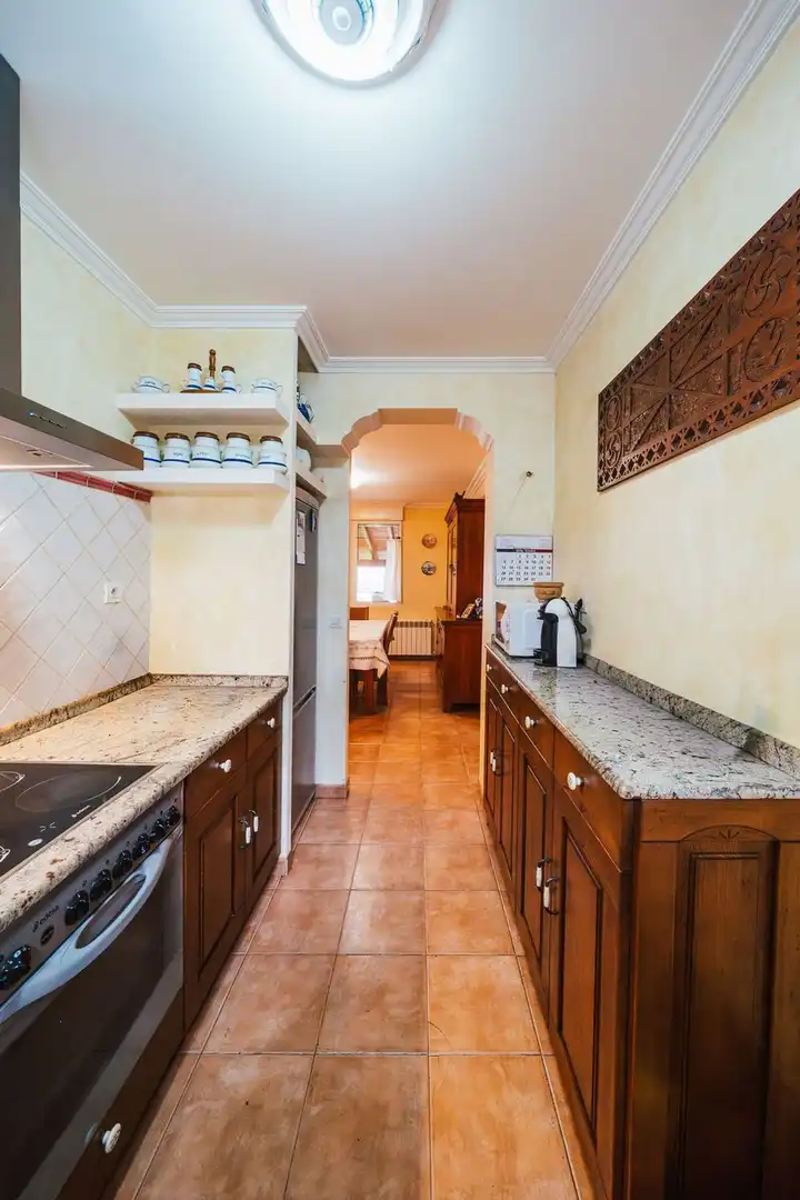 Küche von Country house zum Verkauf in Muskiz mit Privatgarten, Terrasse und Balkon