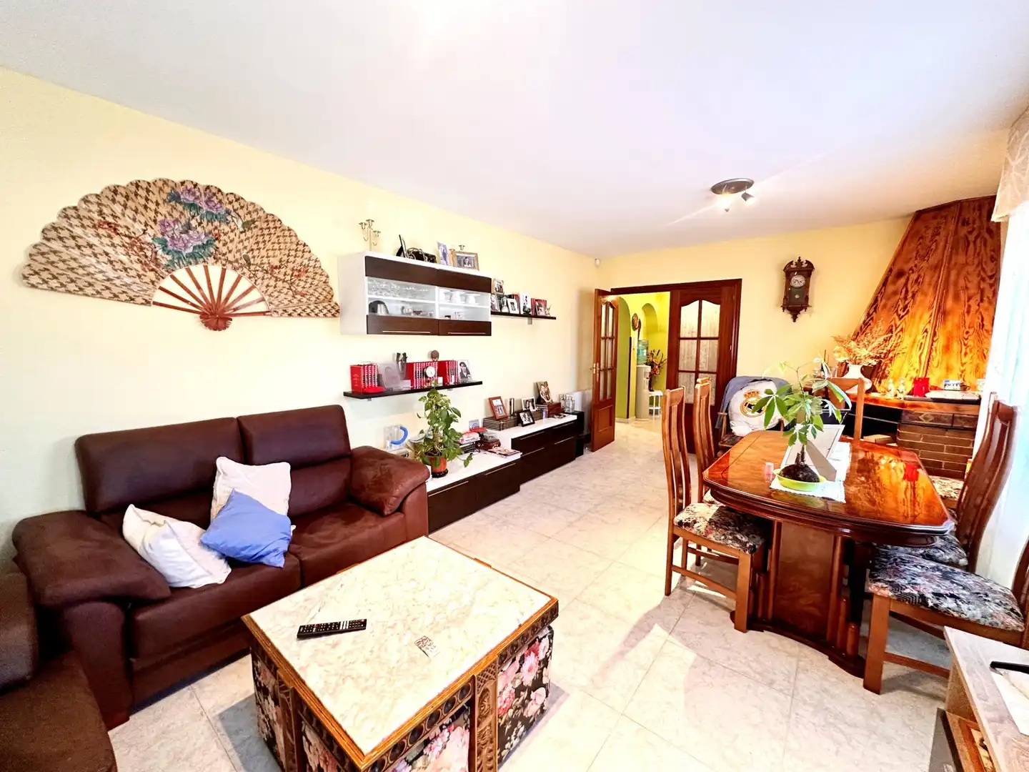 Living room of Houses for sale in Escalona  with Air Conditioner, Heating and Private garden