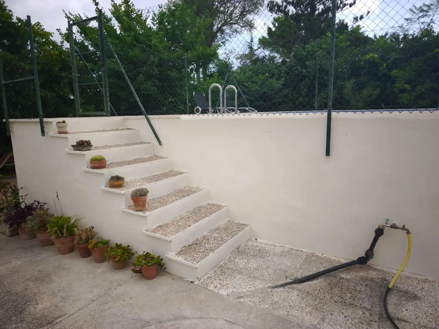 Piscina de Finca rústica en venda en Masdenverge amb Jardí privat, Traster i Moblat