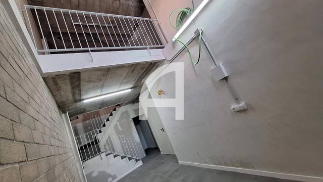 Local comercial en Alquiler en Carrer Sant Quinti en El Guinardó