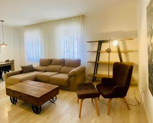 Living room of Flat to rent in  Logroño  with Heating, Parquet flooring and Furnished